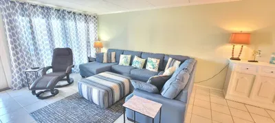 * Gas BBQ * Heated Pool * Direct Beach Very Large - image 79 of 113