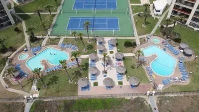 * Gas BBQ * Heated Pool * Direct Beach Very Large - image 68 of 113