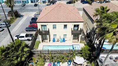Near Beach - 2nd Floor - Pool - Walk to All - image 41 of 109