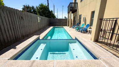 Near Beach - 2nd Floor - Pool - Walk to All - image 100 of 109