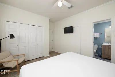 2BR Half Block to Beach, Gas Grill, Pets, SPI - image 18 of 53