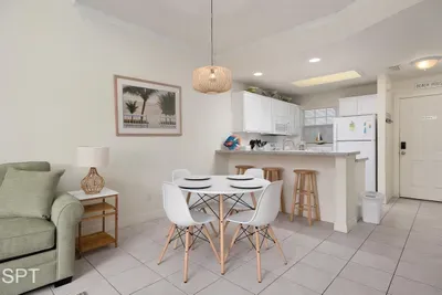 2BR Half Block to Beach, Gas Grill, Pets, SPI - image 42 of 53