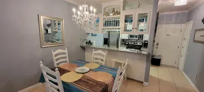 EZ Walk to Beach " Modern 2 bedroom " Sleeps Many - image 13 of 76