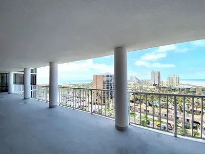 Beachfront 2BR 11th Floor Views, Saida Royale SPI - image 25 of 227