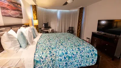 Beachfront 2BR 11th Floor Views, Saida Royale SPI - image 109 of 227