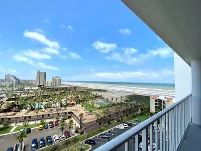 Beachfront 2BR 11th Floor Views, Saida Royale SPI - image 24 of 227