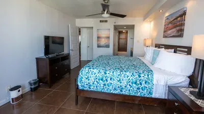 Beachfront 2BR 11th Floor Views, Saida Royale SPI - image 105 of 227