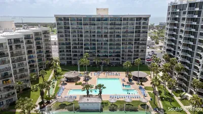 Beachfront 2BR 11th Floor Views, Saida Royale SPI - image 216 of 227