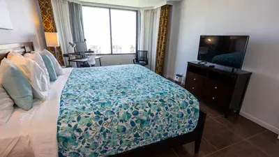 Beachfront 2BR 11th Floor Views, Saida Royale SPI - image 100 of 227