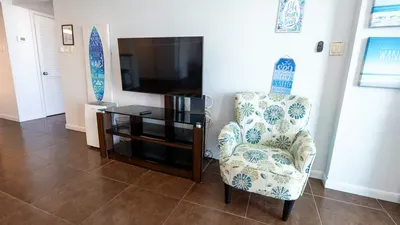 Beachfront 2BR 11th Floor Views, Saida Royale SPI - image 63 of 227