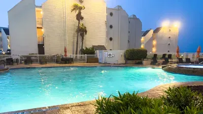 Bahia Mar Beachfront "Remodel " Water Views - image 70 of 82