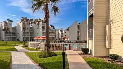 Bahia Mar Beachfront "Remodel " Water Views - image 63 of 82