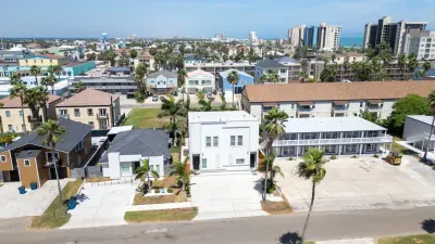 Pool Townhome 250 Steps to Beach - image 180 of 194
