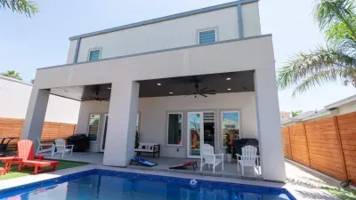 Pool Townhome 250 Steps to Beach - image 136 of 194