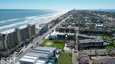 Beachview Luxury Remodel 50 steps to Beach - image 79 of 87