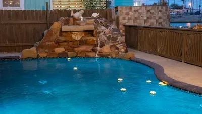Channelfront " Remodeled " Pool " Boatslips - image 127 of 176