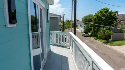 Channelfront " Remodeled " Pool " Boatslips - image 62 of 176