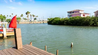 Channelfront " Remodeled " Pool " Boatslips - image 102 of 176