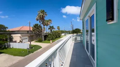 Channelfront " Remodeled " Pool " Boatslips - image 66 of 176
