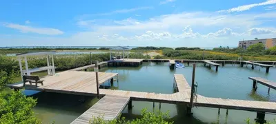 3-Level Bayfront | Boat Dock | Walk-In Pool | SPI - image 12 of 87
