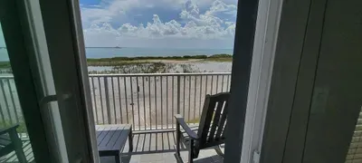 3-Level Bayfront | Boat Dock | Walk-In Pool | SPI - image 45 of 87