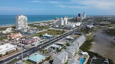 3-Level Bayfront | Boat Dock | Walk-In Pool | SPI - image 81 of 87