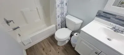 Crisp & Comfortable Bathroom — Tub/Shower, Updated Vanity & Subtle Coastal Touches