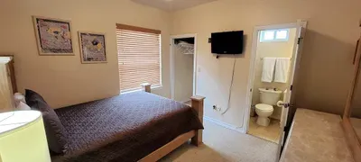 #Pet Friendly # Overlooks Pool Sleeps Tons - image 21 of 62