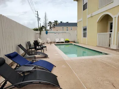 #Pet Friendly # Overlooks Pool Sleeps Tons - image 46 of 62