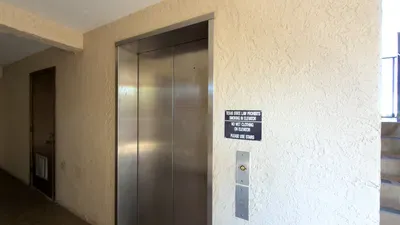 2BR Half Block to Beach, Pool Hot Tub Patio SPI - image 18 of 135