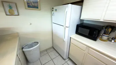 2BR Half Block to Beach, Pool Hot Tub Patio SPI - image 64 of 135
