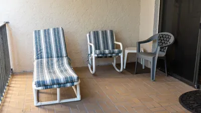 2BR Half Block to Beach, Pool Hot Tub Patio SPI - image 90 of 135