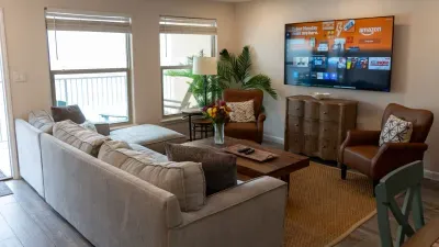 Penthouse Beachfront Views Renovated - image 22 of 133