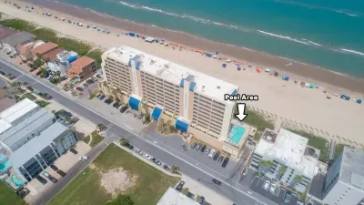 Penthouse Beachfront Views Renovated - image 14 of 133