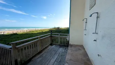Penthouse Beachfront Views Renovated - image 129 of 133