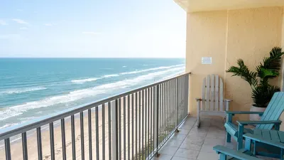 Penthouse Beachfront Views Renovated - image 96 of 133