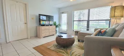 Direct beach front & Resort like heated pool - image 66 of 112