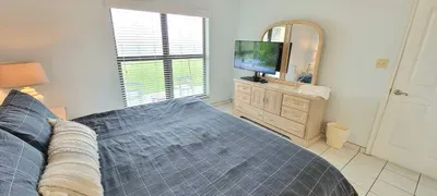 Direct beach front & Resort like heated pool - image 23 of 112