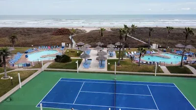 Direct beach front & Resort like heated pool - image 82 of 112