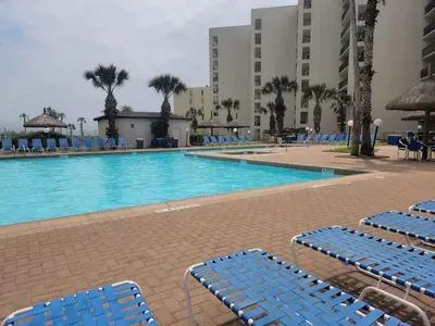 Direct beach front & Resort like heated pool - image 78 of 112