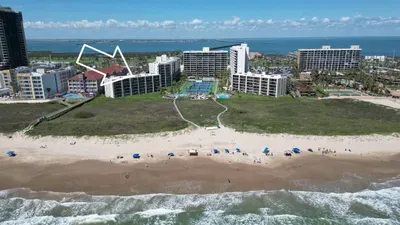 Direct beach front & Resort like heated pool - image 34 of 112