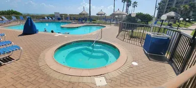 Direct beach front & Resort like heated pool - image 94 of 112