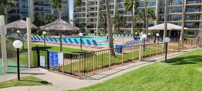 Direct beach front & Resort like heated pool - image 93 of 112