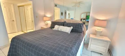 Direct beach front & Resort like heated pool - image 67 of 112