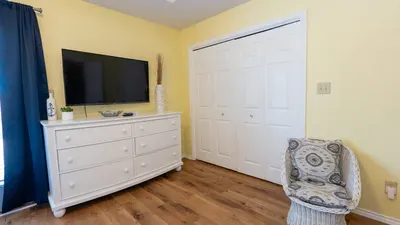 New 3BR Townhome, Heated Pool, Beach Steps SPI - image 71 of 180