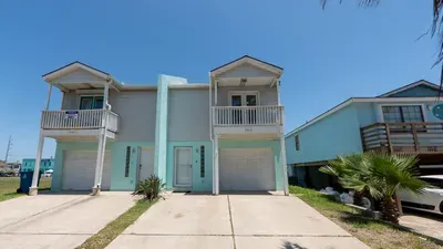 New 3BR Townhome, Heated Pool, Beach Steps SPI - image 21 of 180