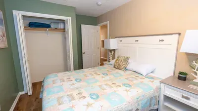 New 3BR Townhome, Heated Pool, Beach Steps SPI - image 90 of 180