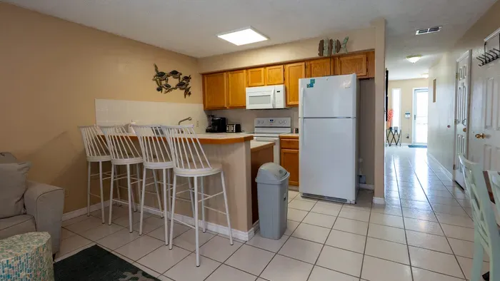 New 3BR Townhome, Heated Pool, Beach Steps SPI - image 4 of 180