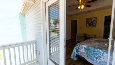 New 3BR Townhome, Heated Pool, Beach Steps SPI - image 80 of 180
