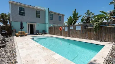 New 3BR Townhome, Heated Pool, Beach Steps SPI - image 125 of 180